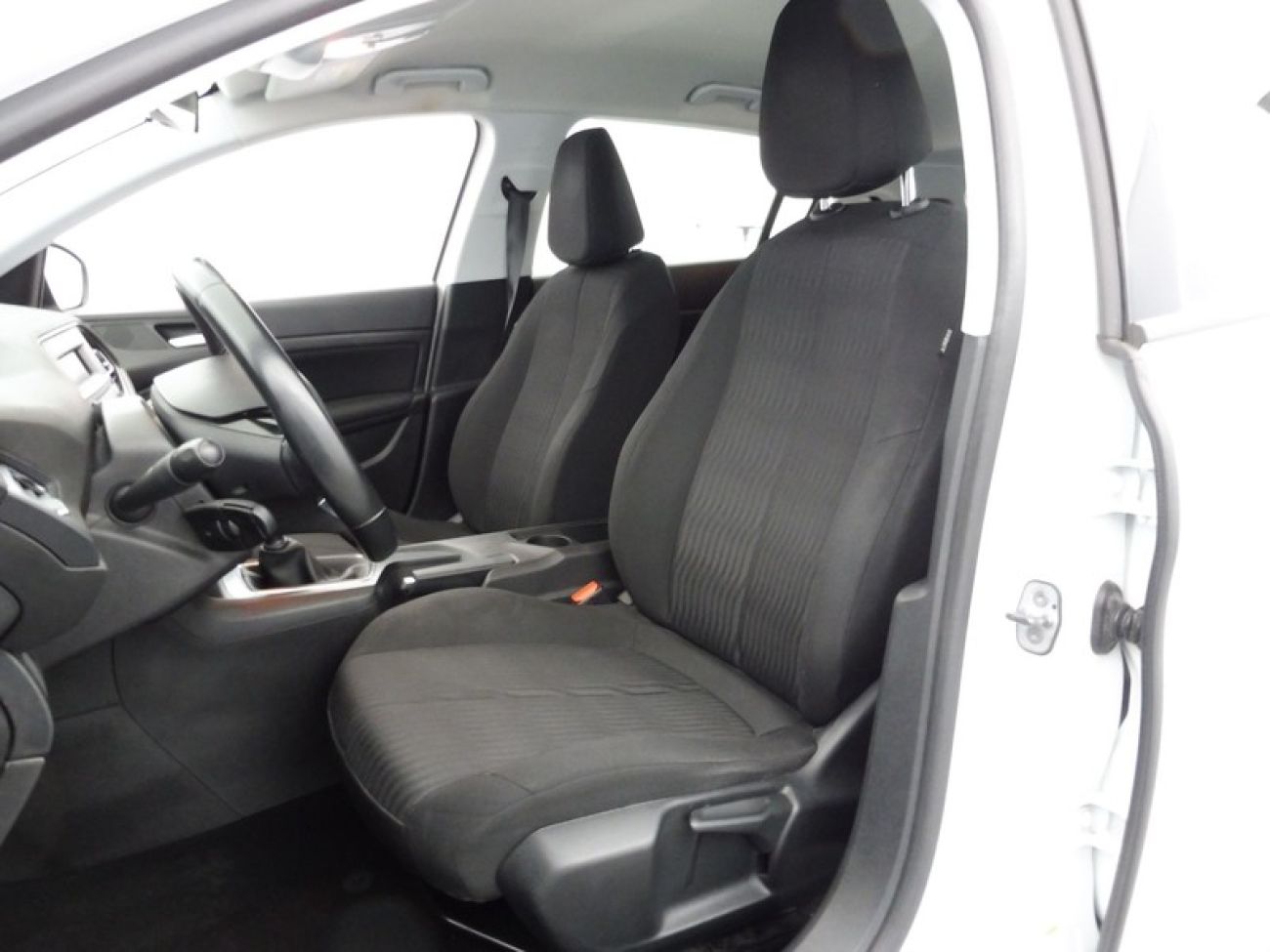 Mandataire PEUGEOT 308 1.5 BLUEHDI 100CH E6.C S&S ACCESS