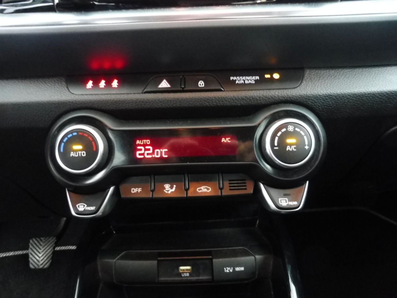 Mandataire Kia Stonic 1.0 T-GDI 100lx urban