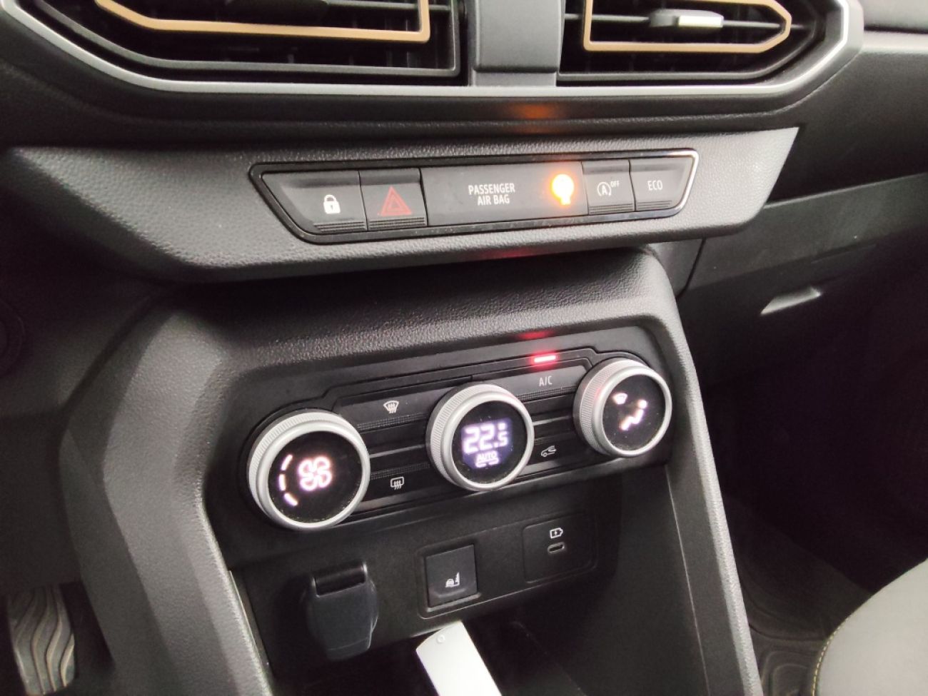 Mandataire Dacia Sandero 1.0 TCE 110CH STEPWAY EXTREME +