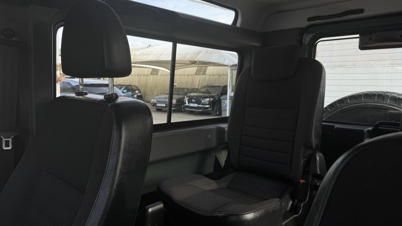 Mandataire LAND ROVER DEFENDER 90 II STATION WAGON Station Wagon E