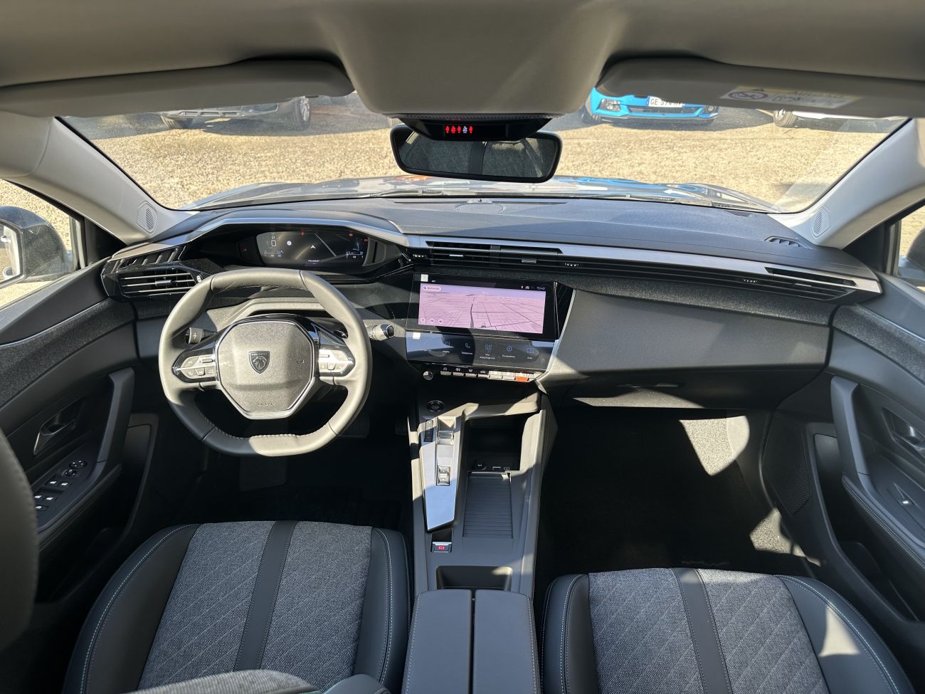 Mandataire PEUGEOT 408 130 ch S&S EAT8 Allure Pack SIEGE CHAUFFANT / GPS / CAMERA DE RECUL + ADAS