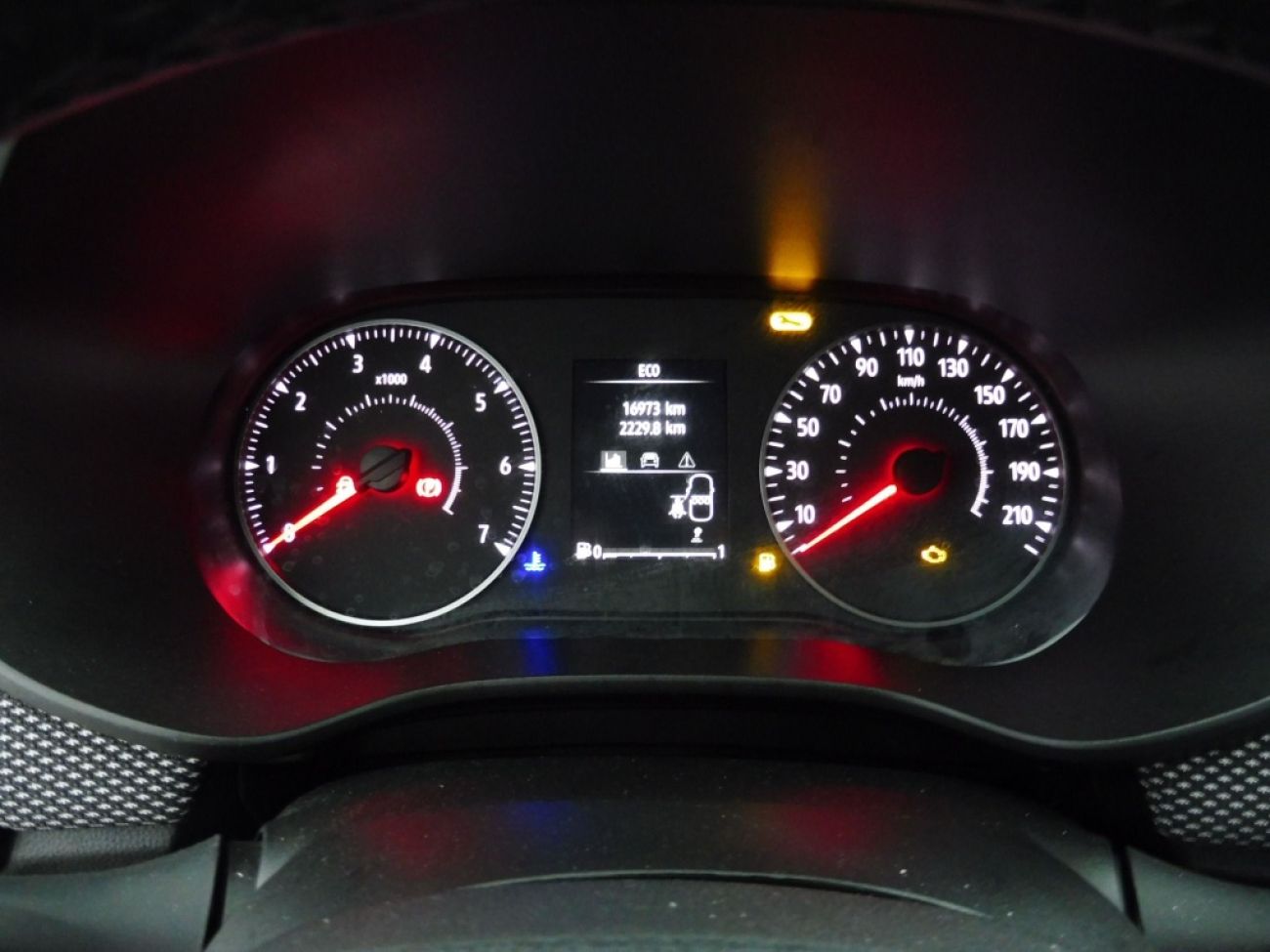 Mandataire Dacia Jogger 1.0 TCE 110CH EXPRESSION 7 PLACES -24