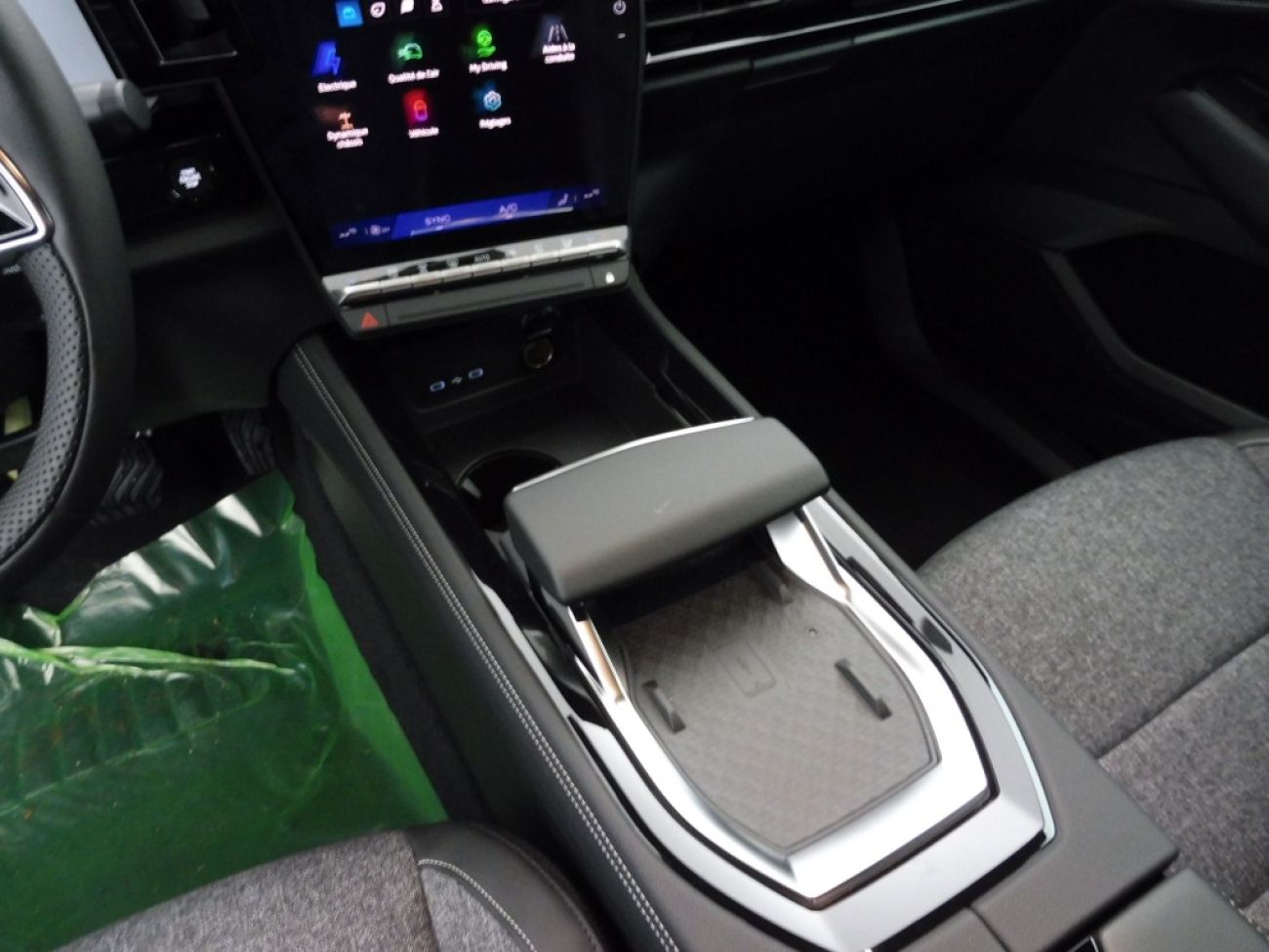 Mandataire RENAULT RAFALE 1.2 E-TECH FULL HYBRID 200CH TECHNO