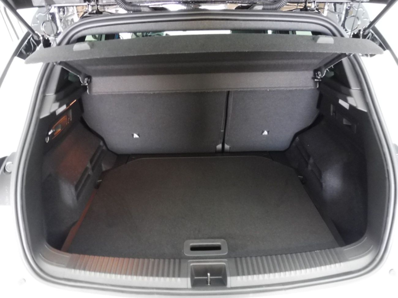 Mandataire RENAULT AUSTRAL 1.2 E-TECH FULL HYBRID 200CH TECHNO - 24