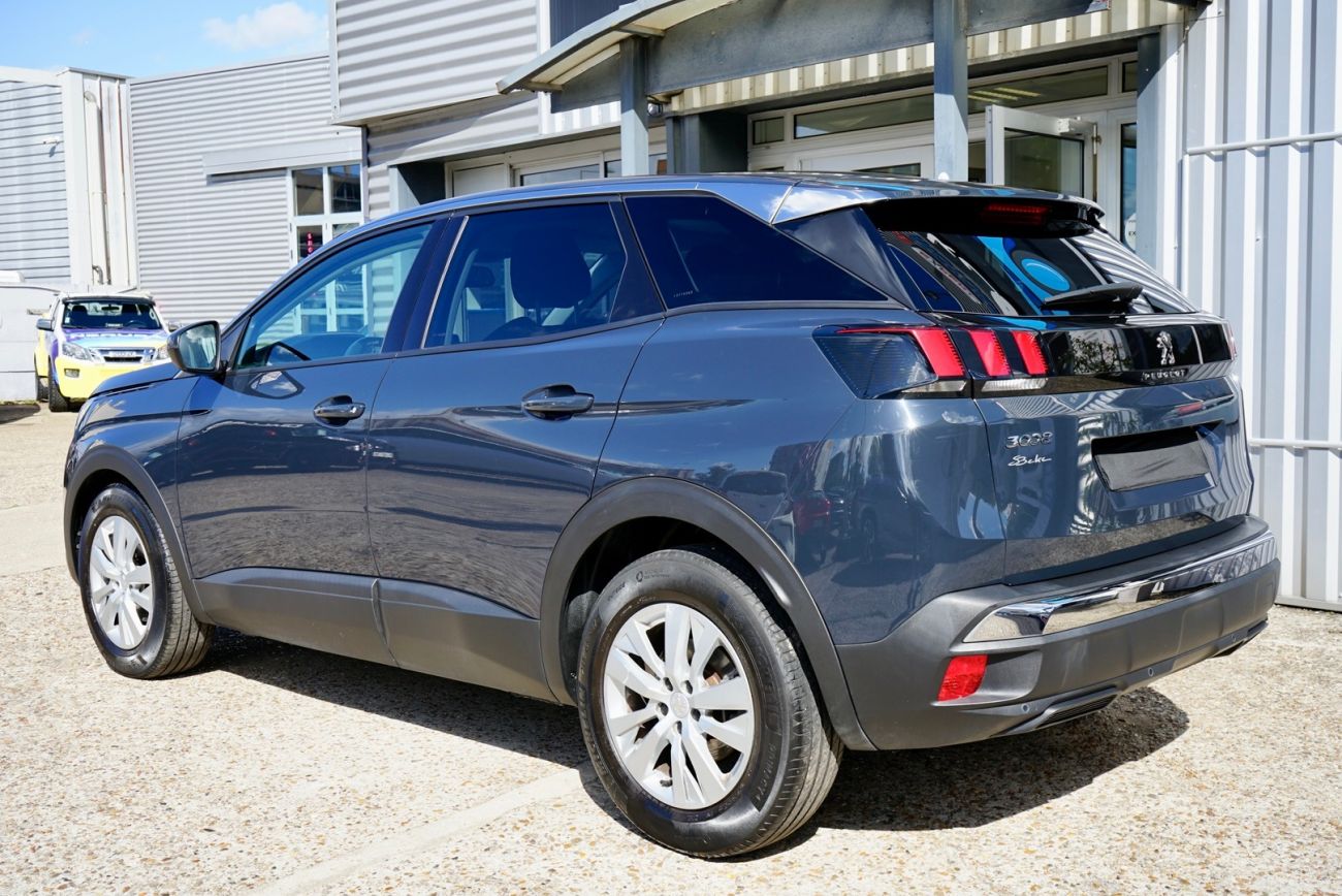 Mandataire PEUGEOT 3008 Puretech 130ch S&S BVM6 Active RADAR AVANT & ARRIERE / ENTRETIEN PEUGEOT