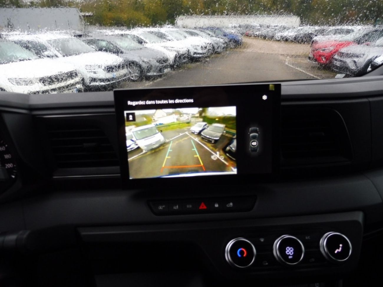 Mandataire RENAULT Master F3500 L2H2 2.0 BLUE DCI 150CH EXTRA AUTO - 25