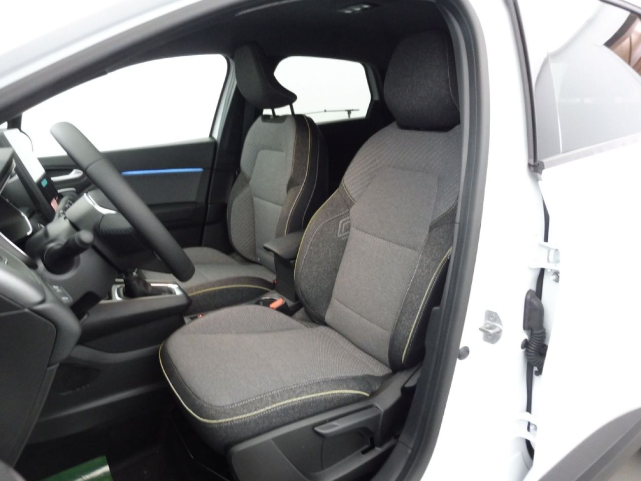 Mandataire RENAULT CAPTUR II 1.3 TCE MILD HYBRID 140CH TECHNO