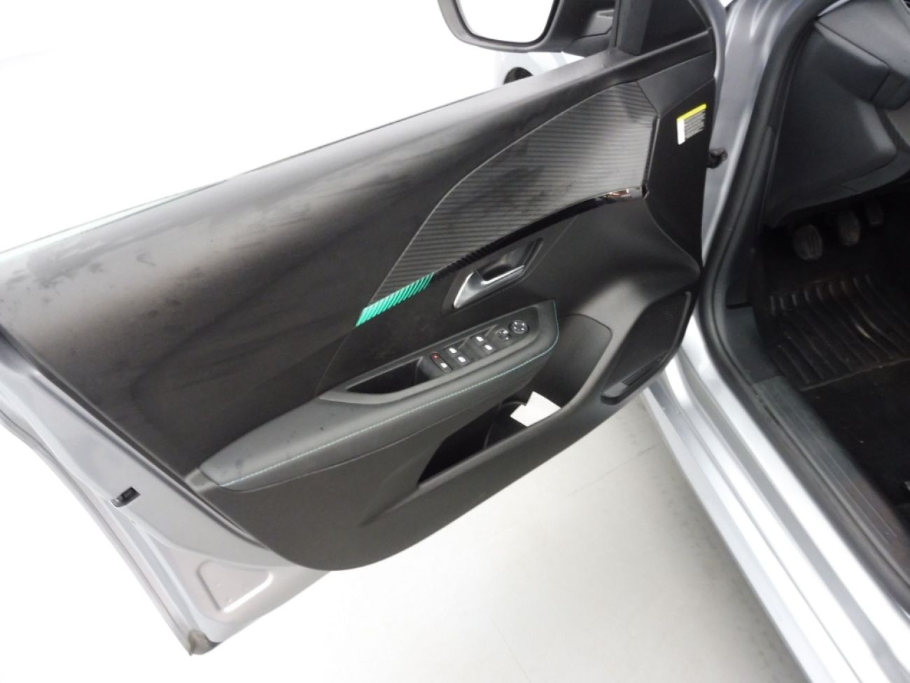 Mandataire PEUGEOT 208 1.2 PURETECH 100CH S&S ALLURE PACK