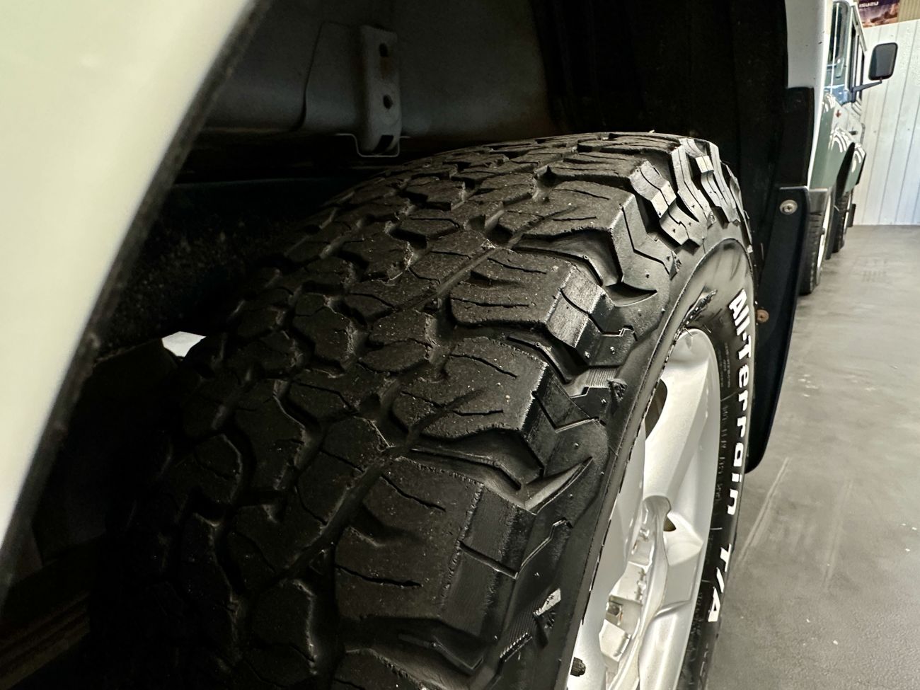 Mandataire ISUZU D-MAX 2.5 4X4 SPACE CAB SOLAR