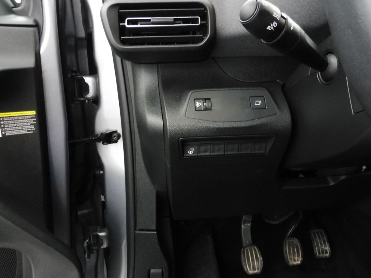 Mandataire PEUGEOT RIFTER TAILLE M - 1.5 BLUEHDI 100CH S&S ALLURE 5 PLACES