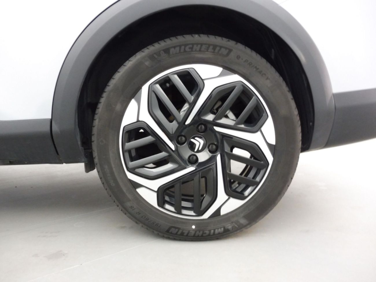 Mandataire Citroën C4 X BLUEHDI 130CH S&S SHINE PACK EAT8