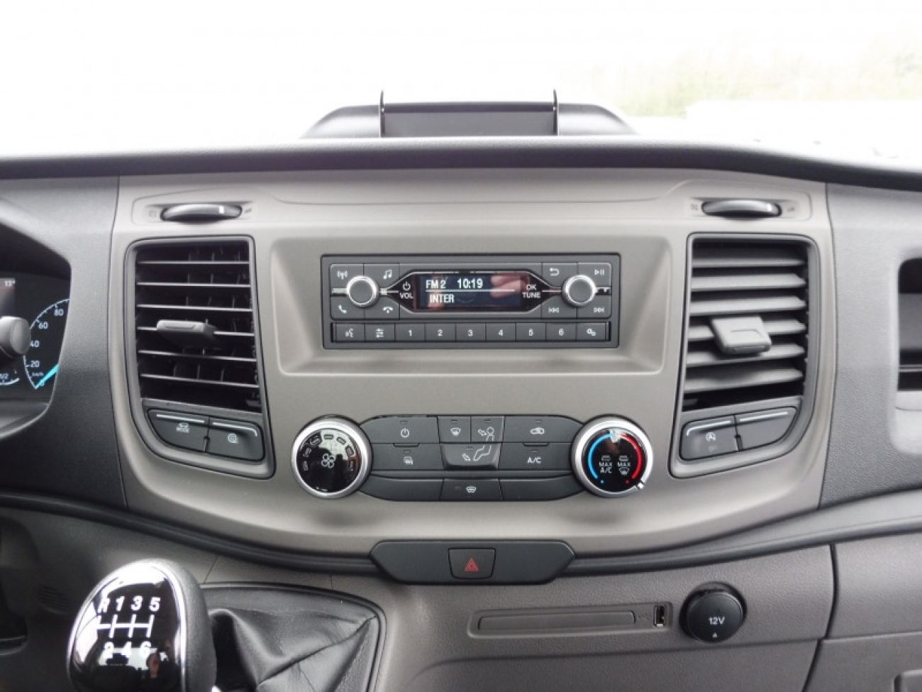 Mandataire Ford TRANSIT CCB BENNE 350 L2 2.0 ECOBLUE 130CH TREND BUSINESS