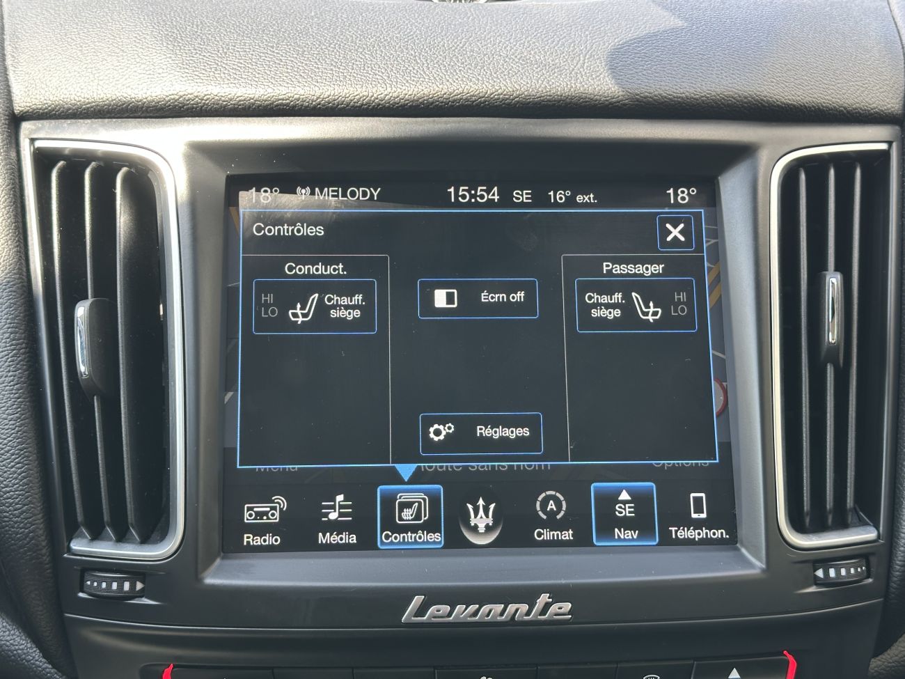 Mandataire MASERATI LEVANTE Diesel 3.0 V6 Turbo 275