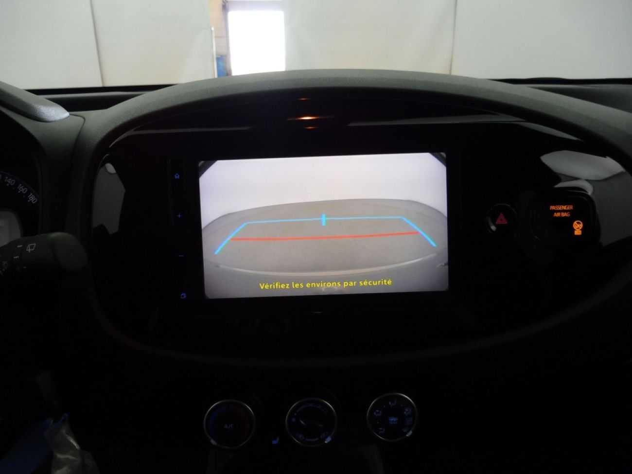 Mandataire TOYOTA AYGO X 1.0 VVT-I 72CH TEAM PLAYER