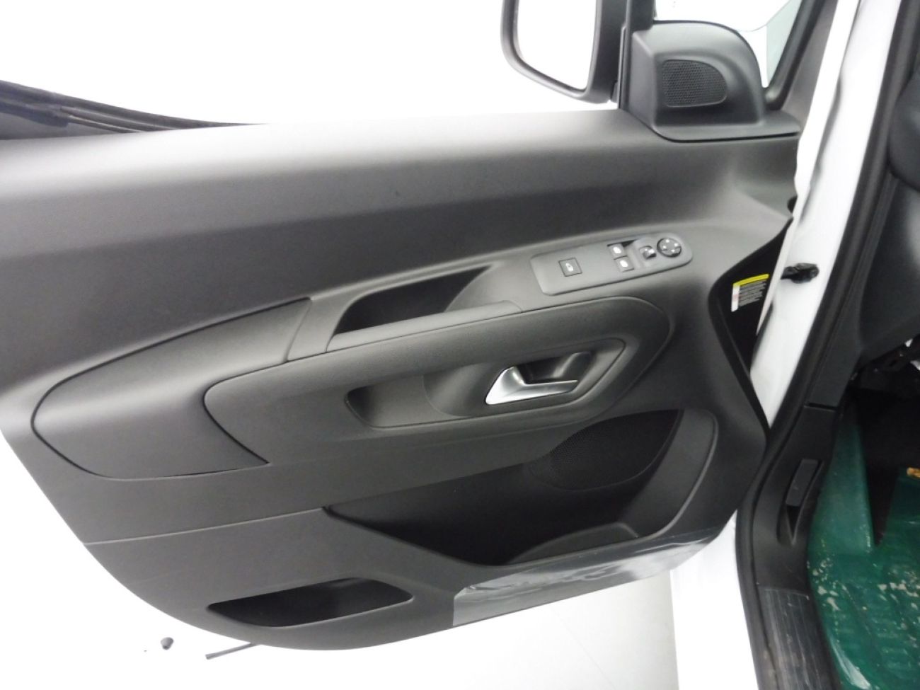 Mandataire Citroën Berlingo Van XL 950KG BLUEHDI 130CH S&S EAT8