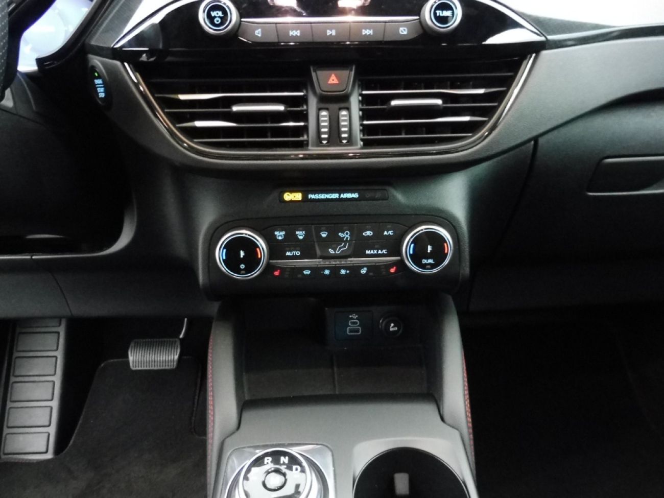 Mandataire Ford Kuga 2.0 TDCI 120CH ST-LINE POWERSHIFT