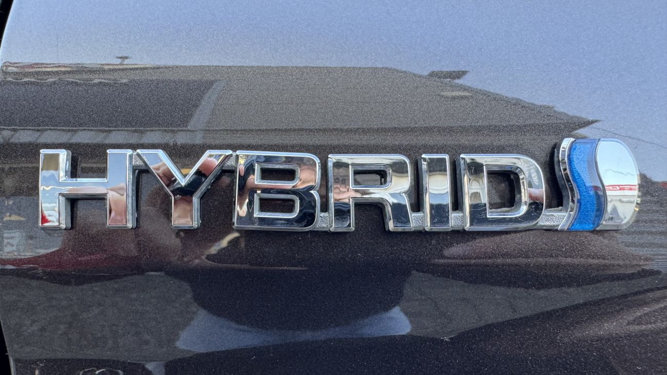 Mandataire TOYOTA CAMRY HYBRIDE 218ch 2WD LOUNGE
