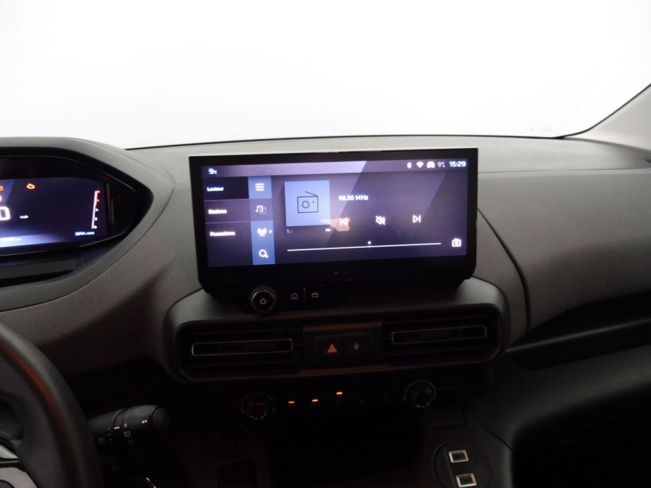 Mandataire PEUGEOT RIFTER TAILLE M - 1.5 BLUEHDI 100CH S&S ALLURE 5 PLACES