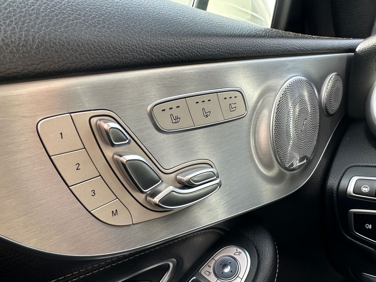 Mandataire MERCEDES-BENZ CLASSE C CABRIOLET 220 d 9G-Tronic Fascination