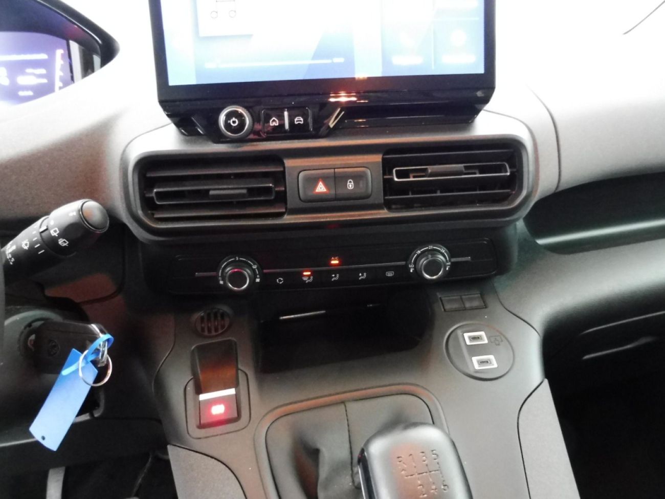 Mandataire PEUGEOT RIFTER TAILLE M - 1.5 BLUEHDI 100CH S&S ALLURE 5 PLACES