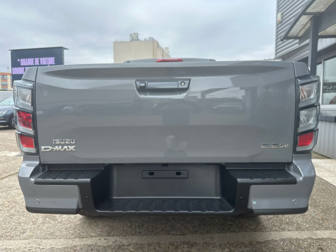 Mandataire ISUZU D-MAX SPACE NITRO SPORT 2.2 A/T 4x4 MY2026 Euro6e-bis