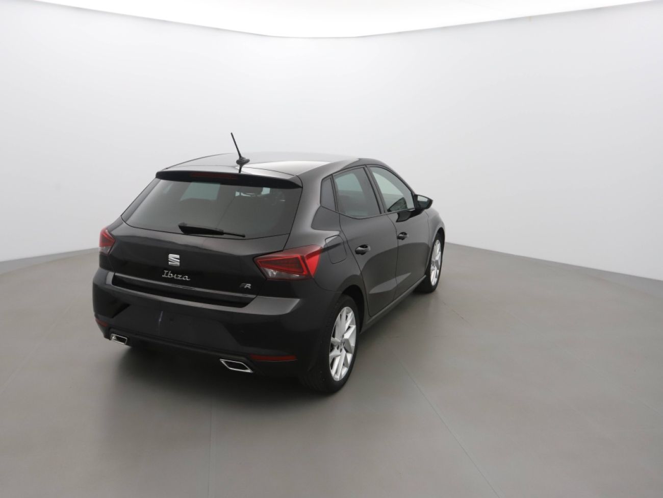 Mandataire Seat IBIZA 1.0 TSI 95CH FR