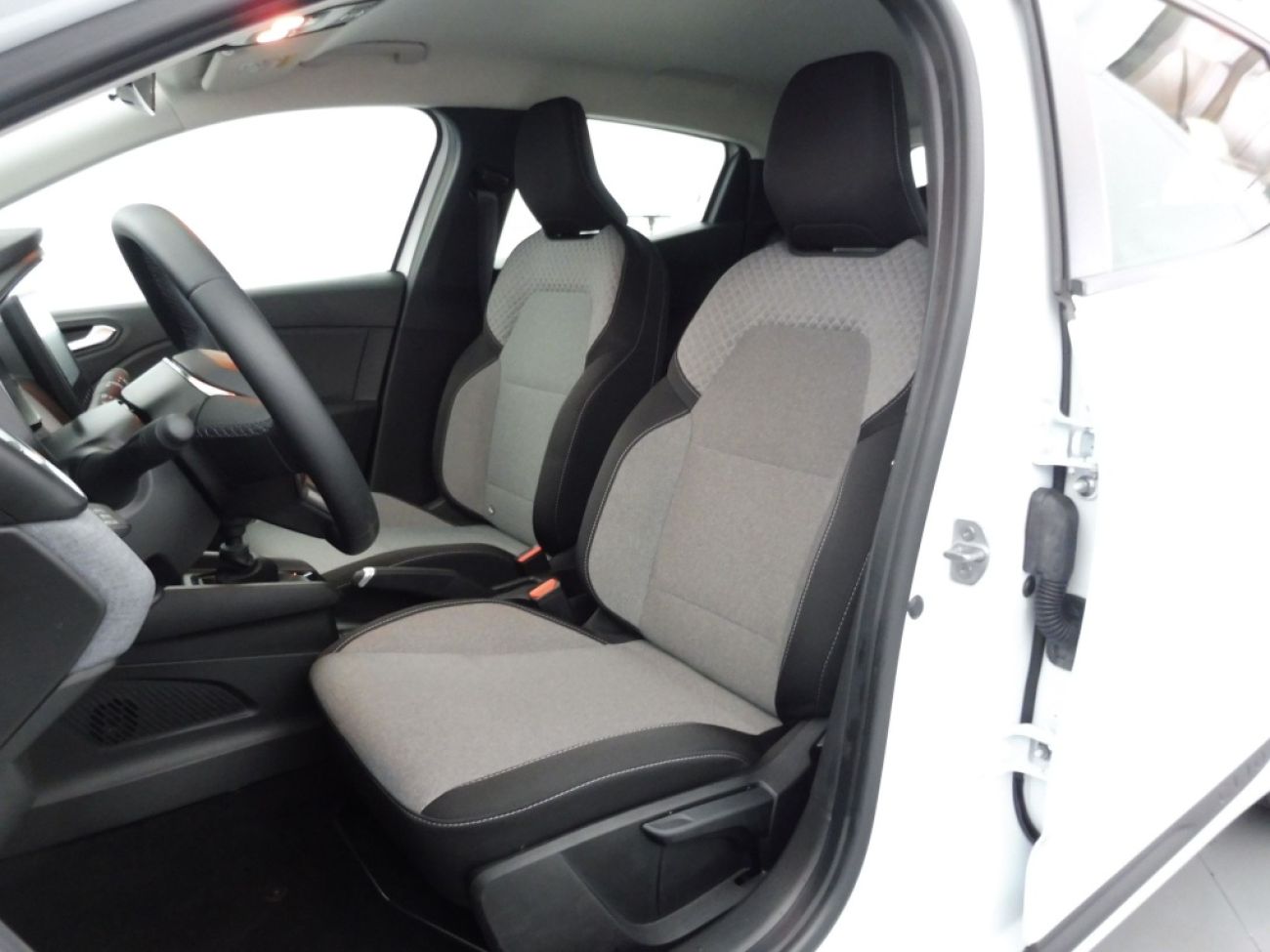 Mandataire RENAULT Clio 1.5 BLUE DCI 100CH EVOLUTION GSR2