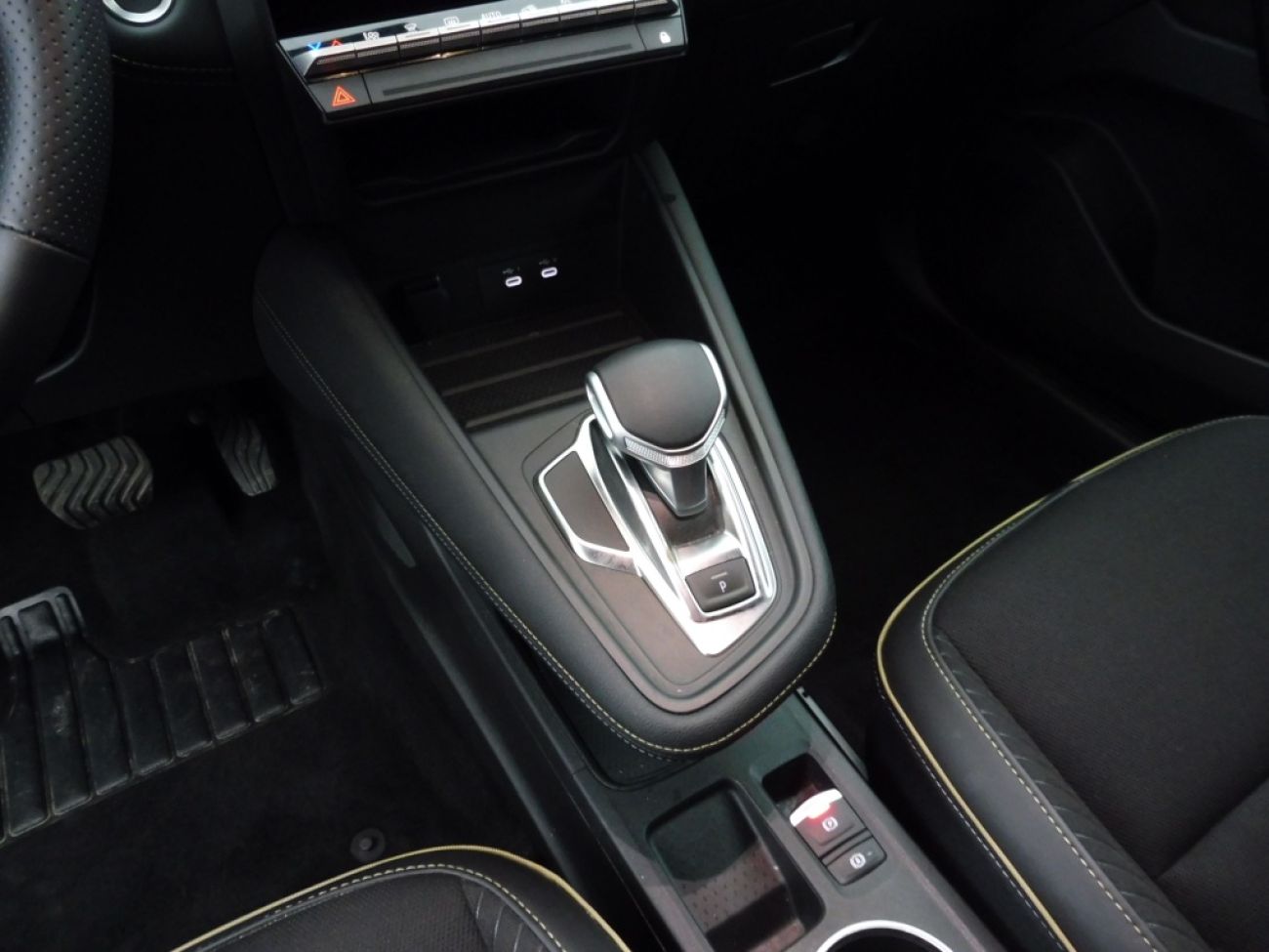 Mandataire RENAULT Symbioz 1.6 E-TECH FULL HYBRID 145CH ICONIC