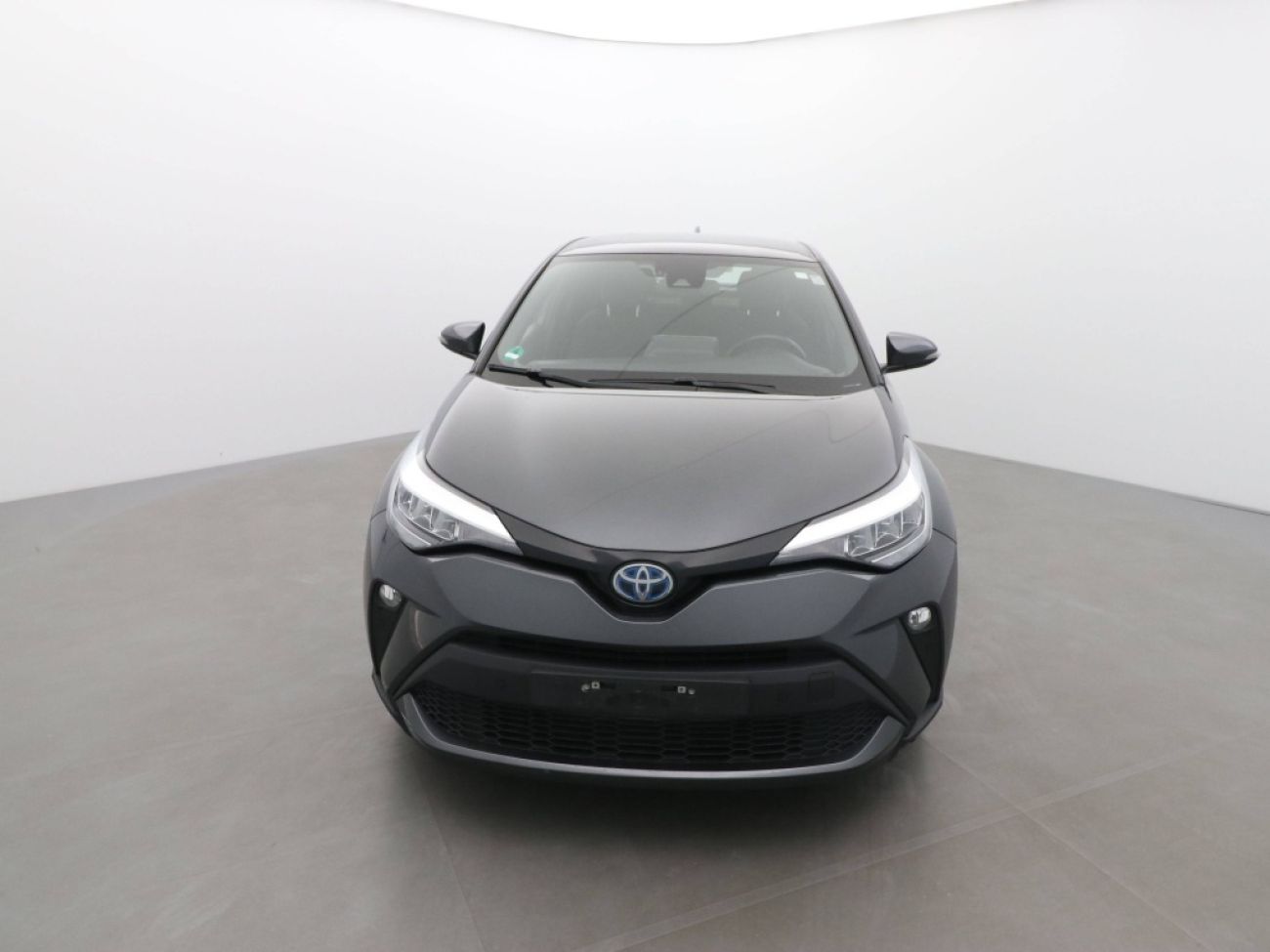 Mandataire TOYOTA C-HR 1.8 E-CVT 125Hbusiness edition