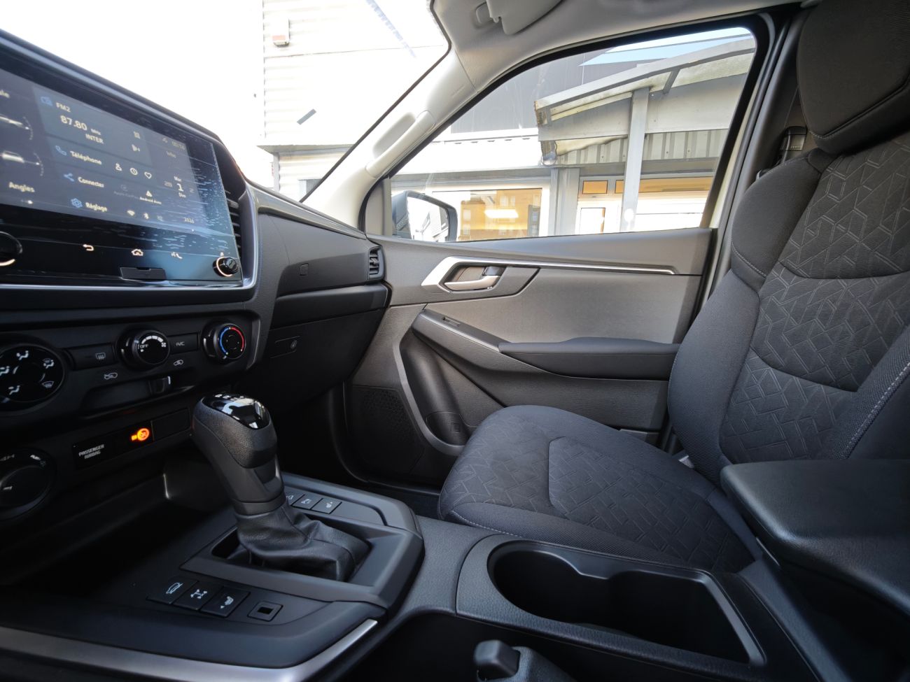 Mandataire ISUZU D MAX SPACE N60 BB+ A/T 4x4 Euro6e