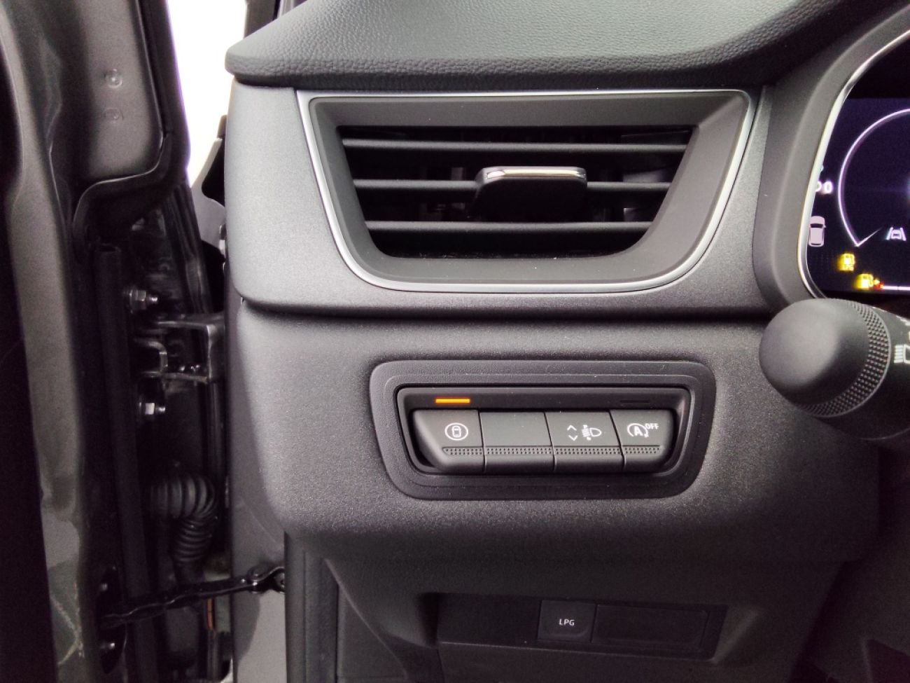 Mandataire RENAULT Captur 1.0 ECO-G 100CH TECHNO - 25