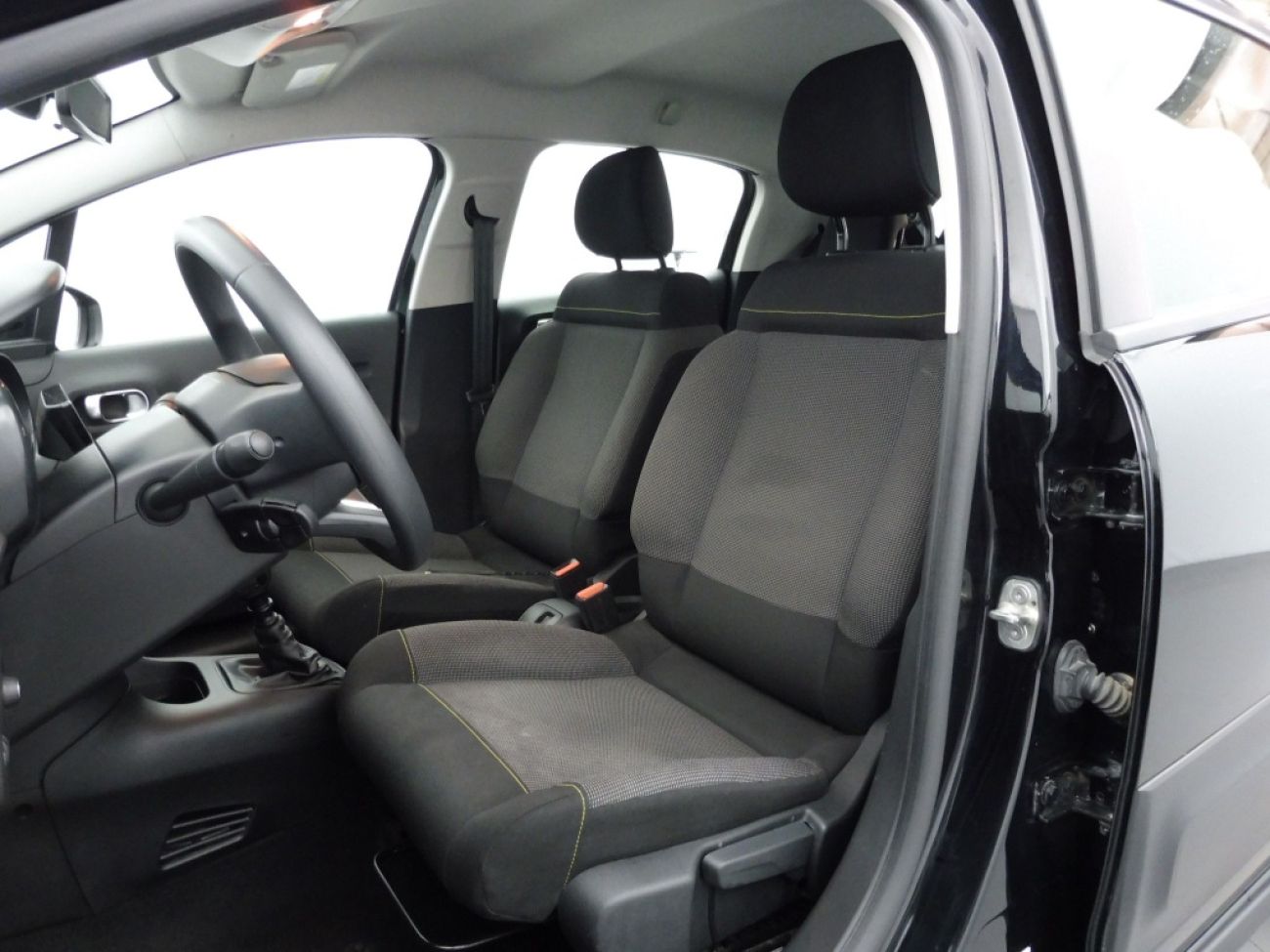 Mandataire Citroën C3 1.5 BLUEHDI 100CH S&S PLUS