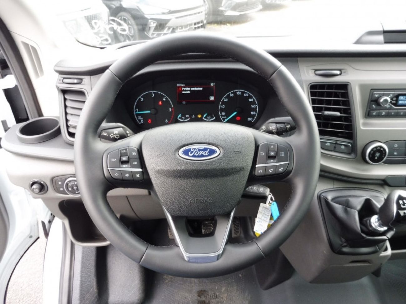 Mandataire Ford TRANSIT CCB BENNE 350 L2 2.0 ECOBLUE 130CH TREND BUSINESS