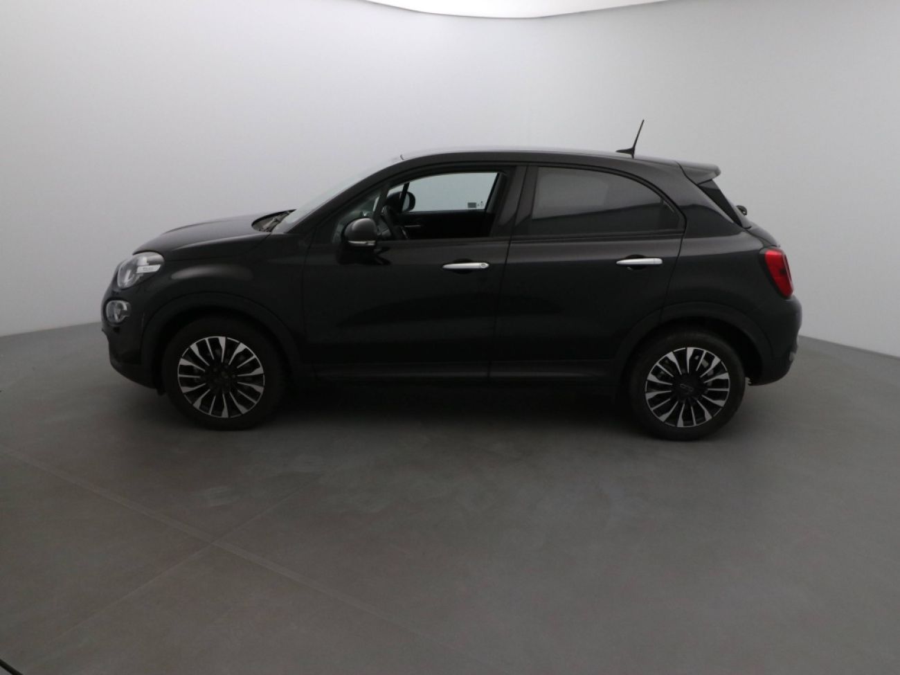 Mandataire FIAT 500X 1.5 130CH MY23 BERLINE