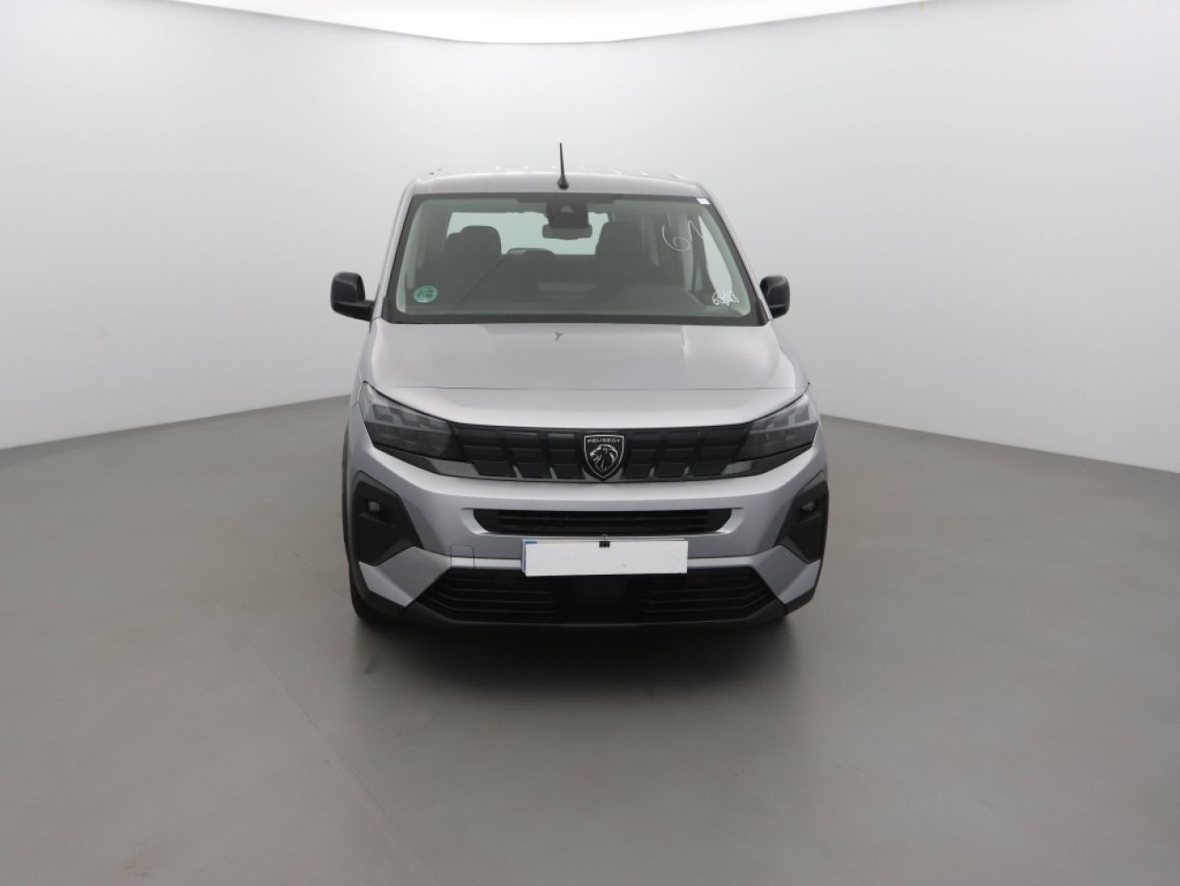 Mandataire PEUGEOT RIFTER TAILLE M - 1.5 BLUEHDI 100CH S&S ALLURE 5 PLACES