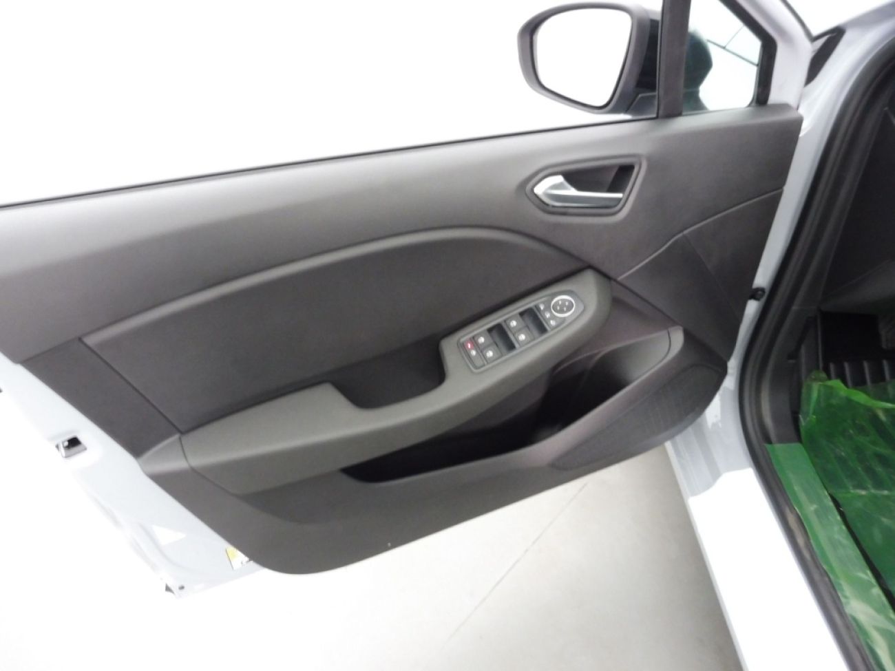 Mandataire RENAULT Clio 1.0 TCE 90CH EVOLUTION - 24