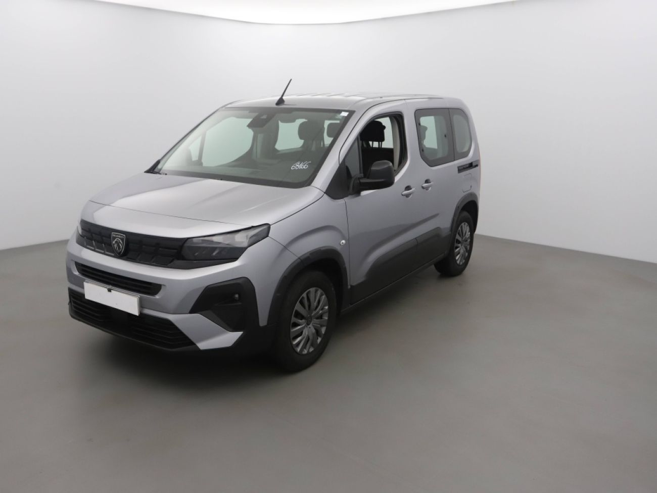 Mandataire PEUGEOT RIFTER TAILLE M - 1.5 BLUEHDI 100CH S&S ALLURE 5 PLACES