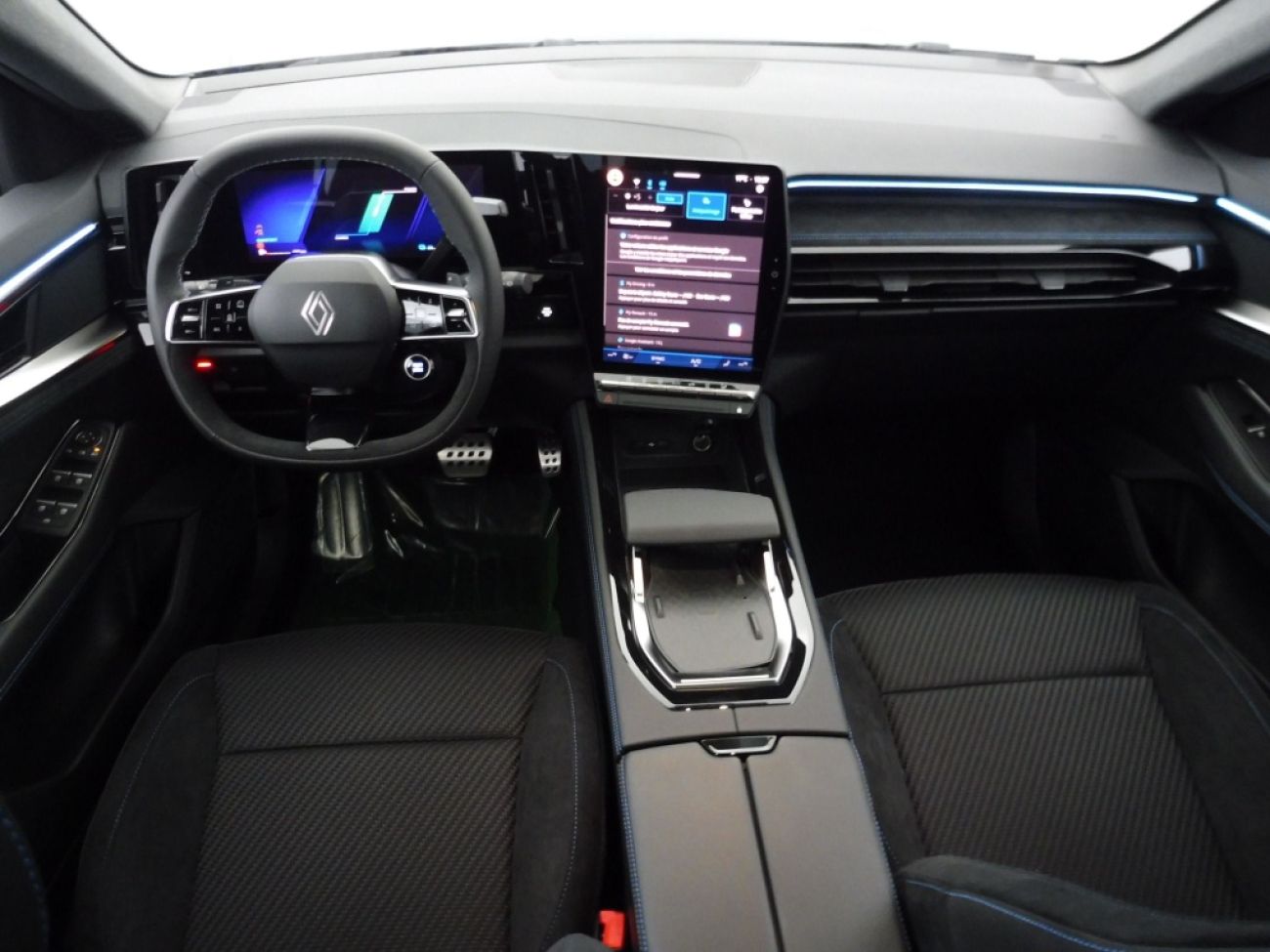 Mandataire RENAULT Espace 1.2 E-TECH FULL HYBRID 200CH ESPRIT ALPINE 7 PLACES - 25
