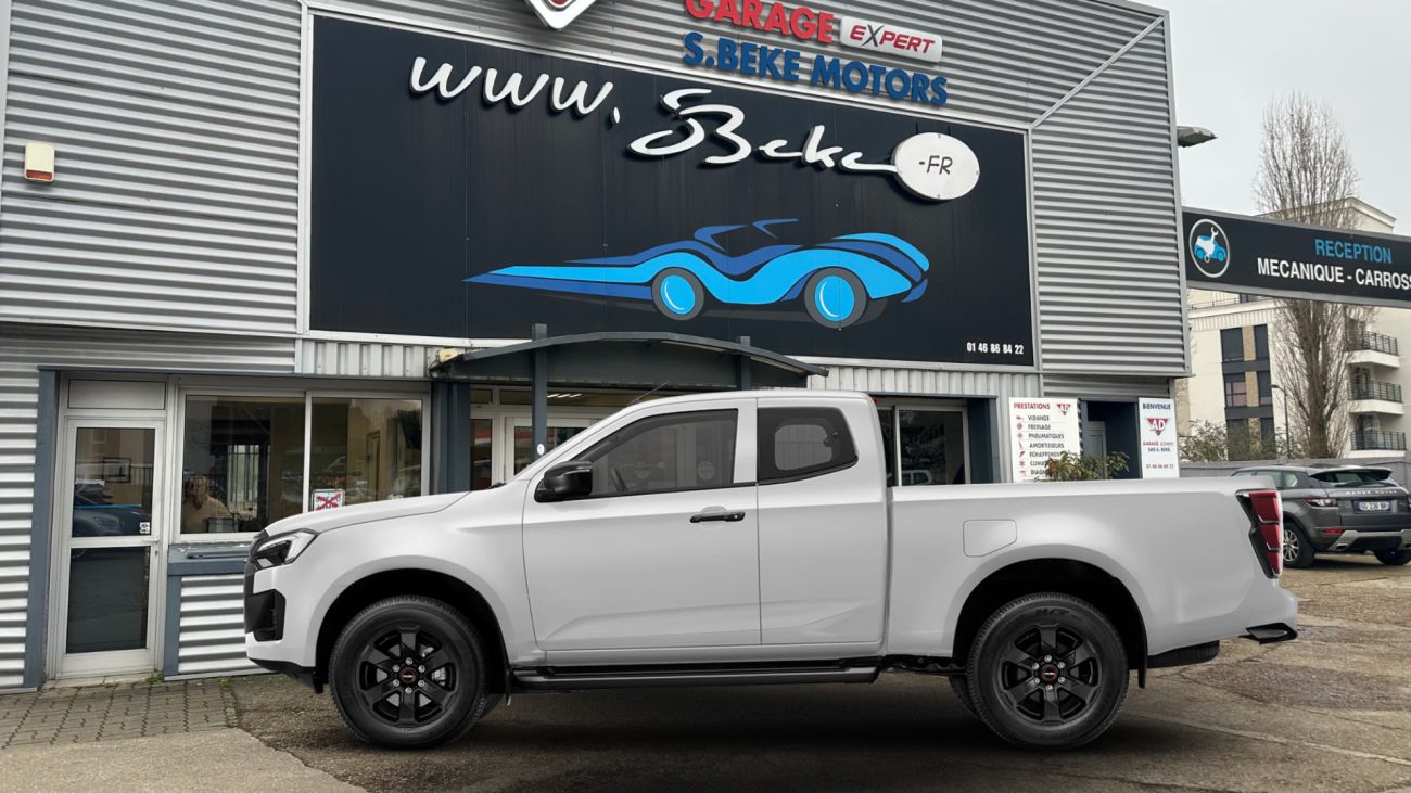 Mandataire ISUZU D-MAX NOUVEAU SPACE B-STRONG