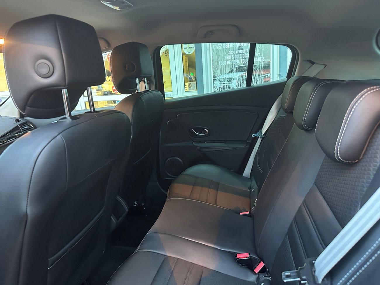 Mandataire RENAULT MEGANE III BERLINE TCE 130 Energy eco2 Bose