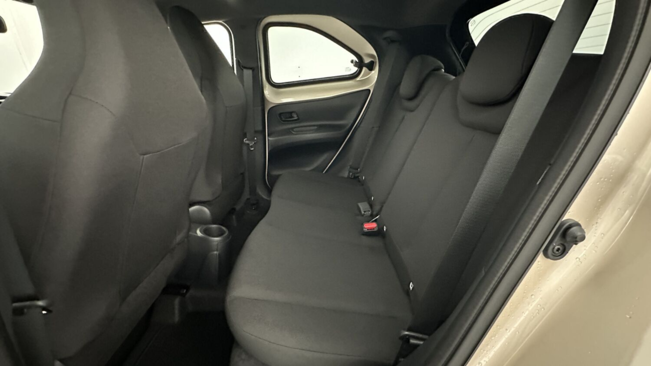 Mandataire TOYOTA AYGO X 1.0 VVT-i 72 Design