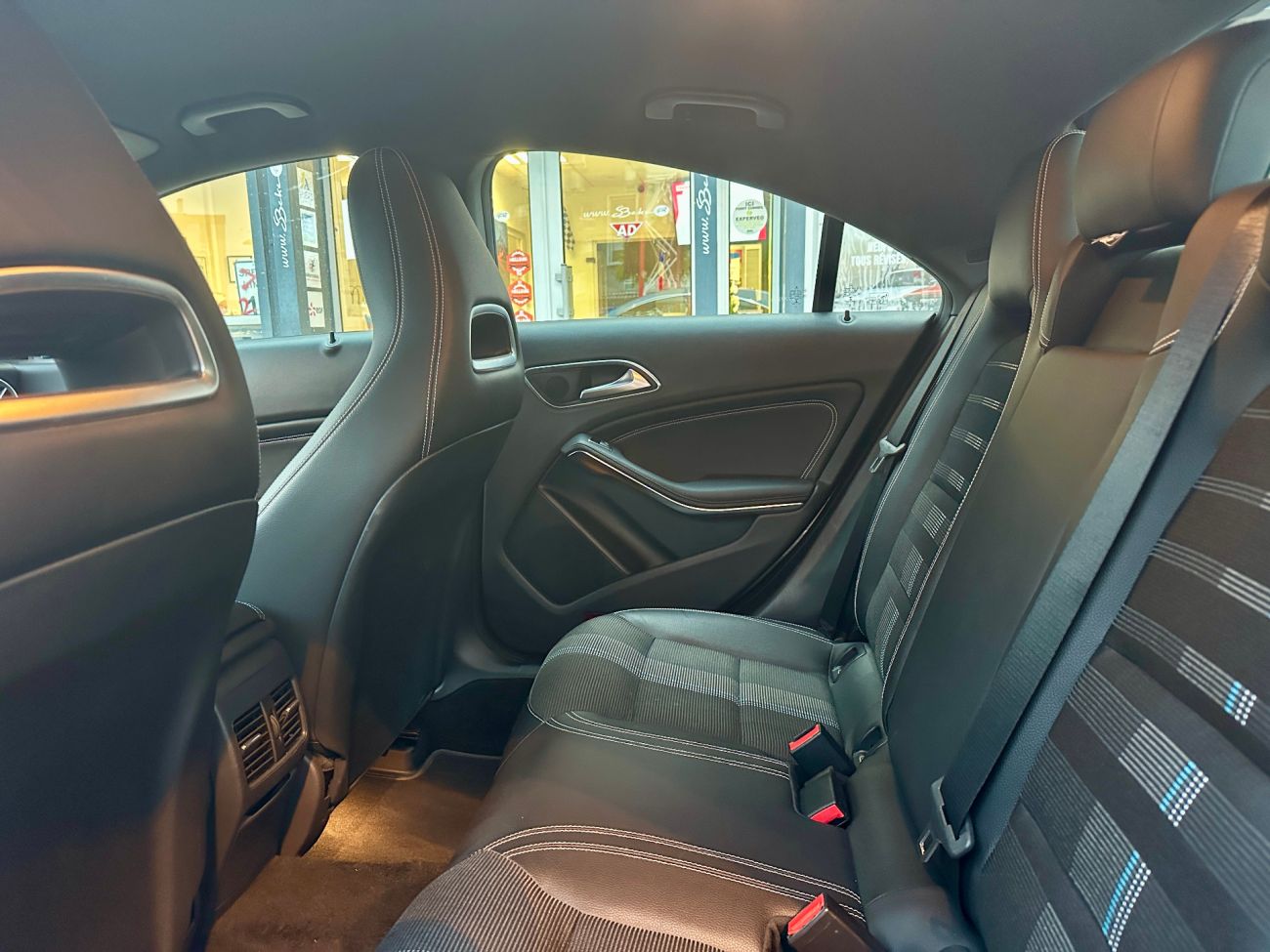 Mandataire MERCEDES CLA 200 d 7G-DCT Sensation