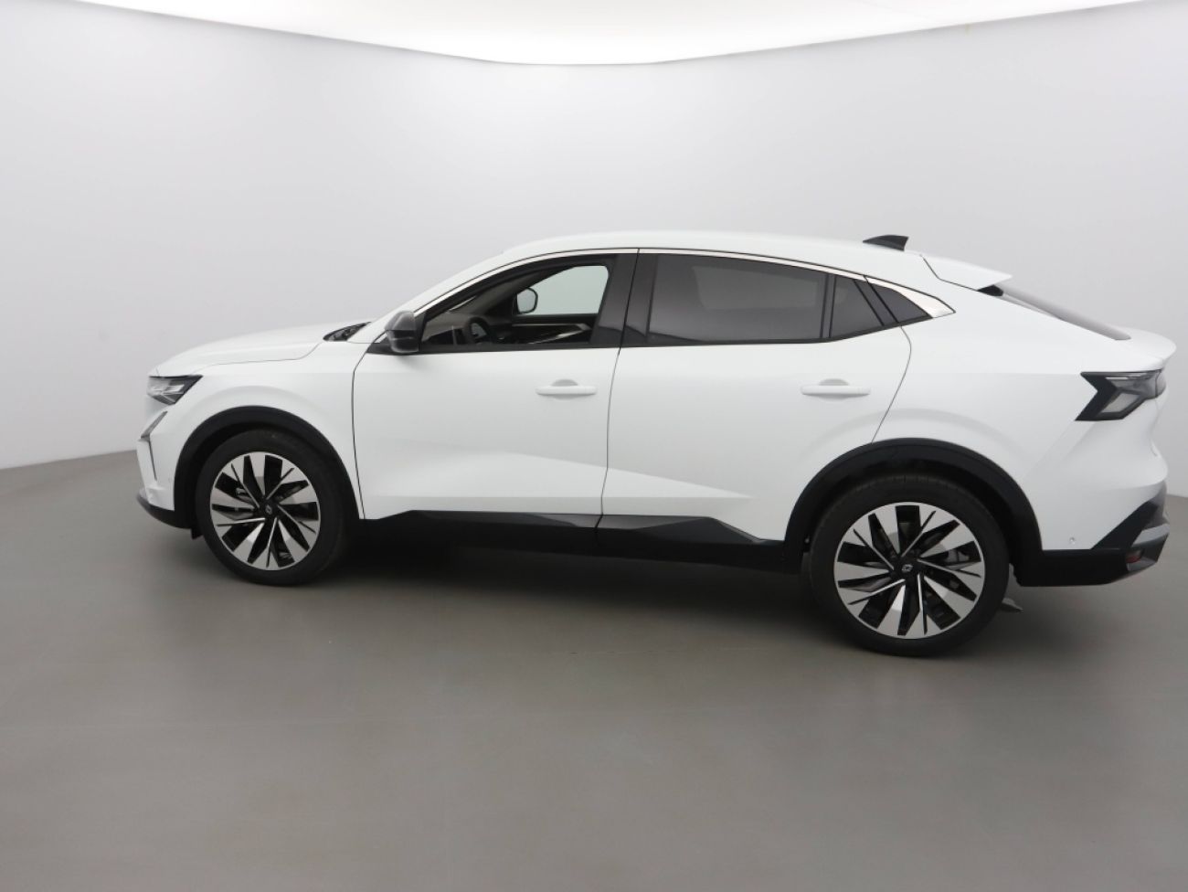Mandataire RENAULT RAFALE 1.2 E-TECH FULL HYBRID 200CH TECHNO