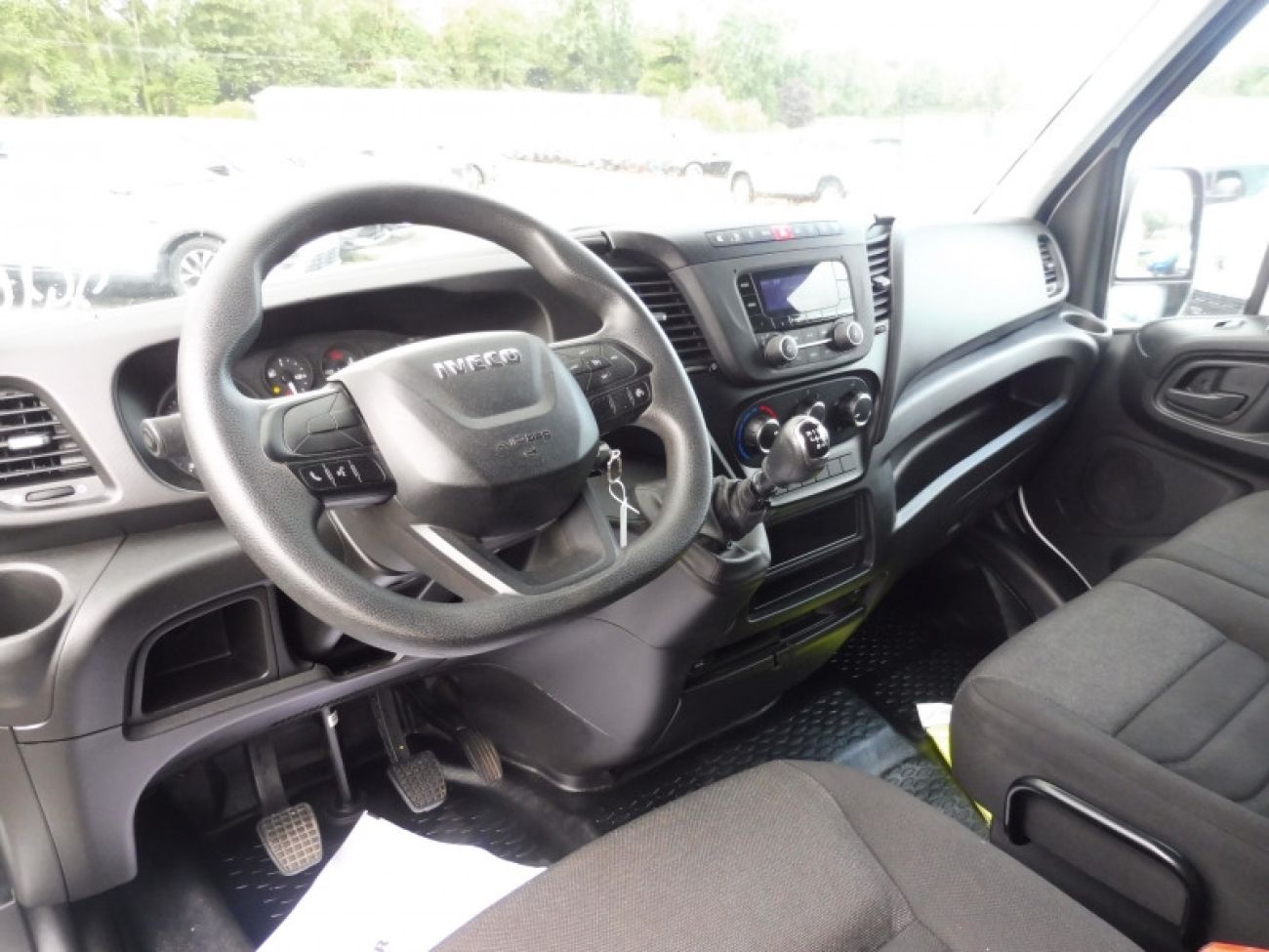 Mandataire IVECO Daily 35S16H V16