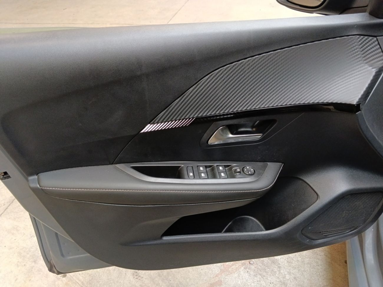 Mandataire PEUGEOT 208 1.2 100CH S&S ALLURE