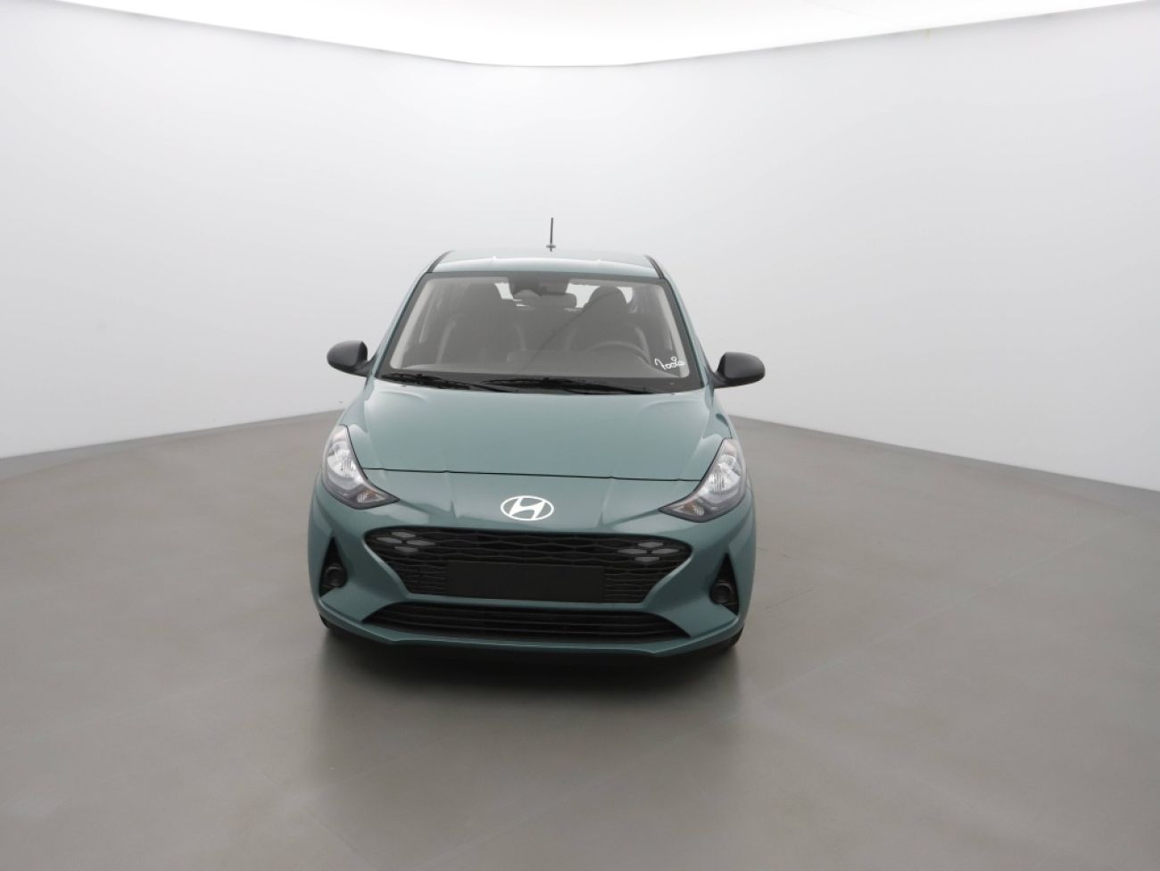 Mandataire Hyundai I10 1.0 63CH ECO INTUITIVE PACK BVR
