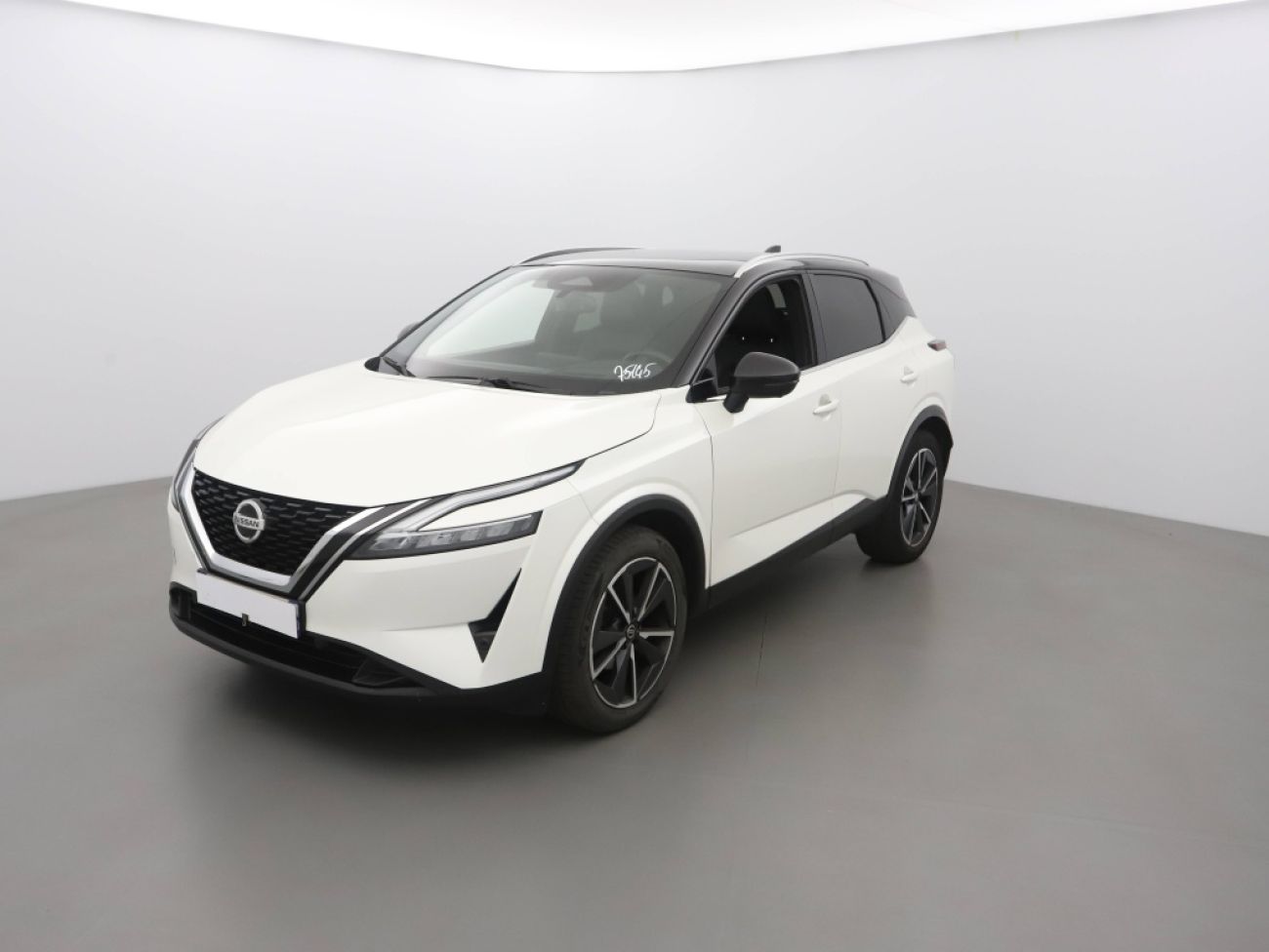 Mandataire NISSAN Qashqai 1.3 DIG-T 140CH MHEV TEKNA