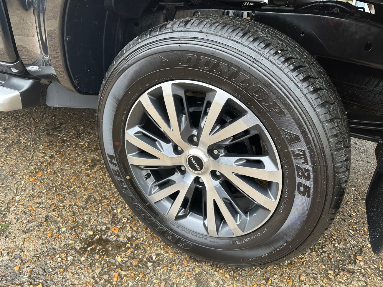 Mandataire ISUZU D-MAX N60 SPACE CAB 1.9 164 CH 4X4 A/T F+