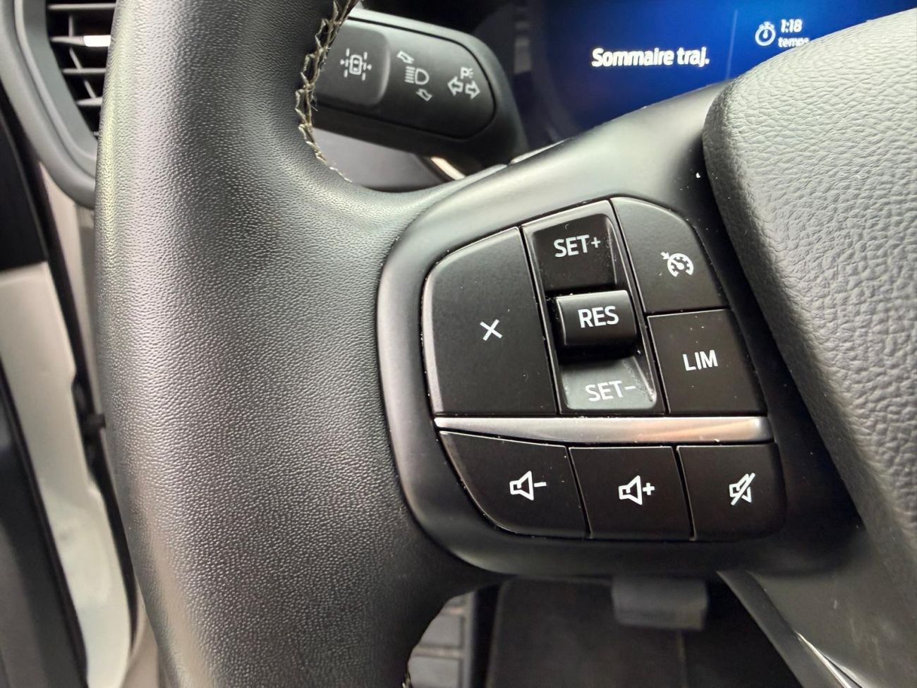 Mandataire Ford KUGA 2.5 Duratec 190 ch FlexiFuel FHEV E85 Powershift Vignale