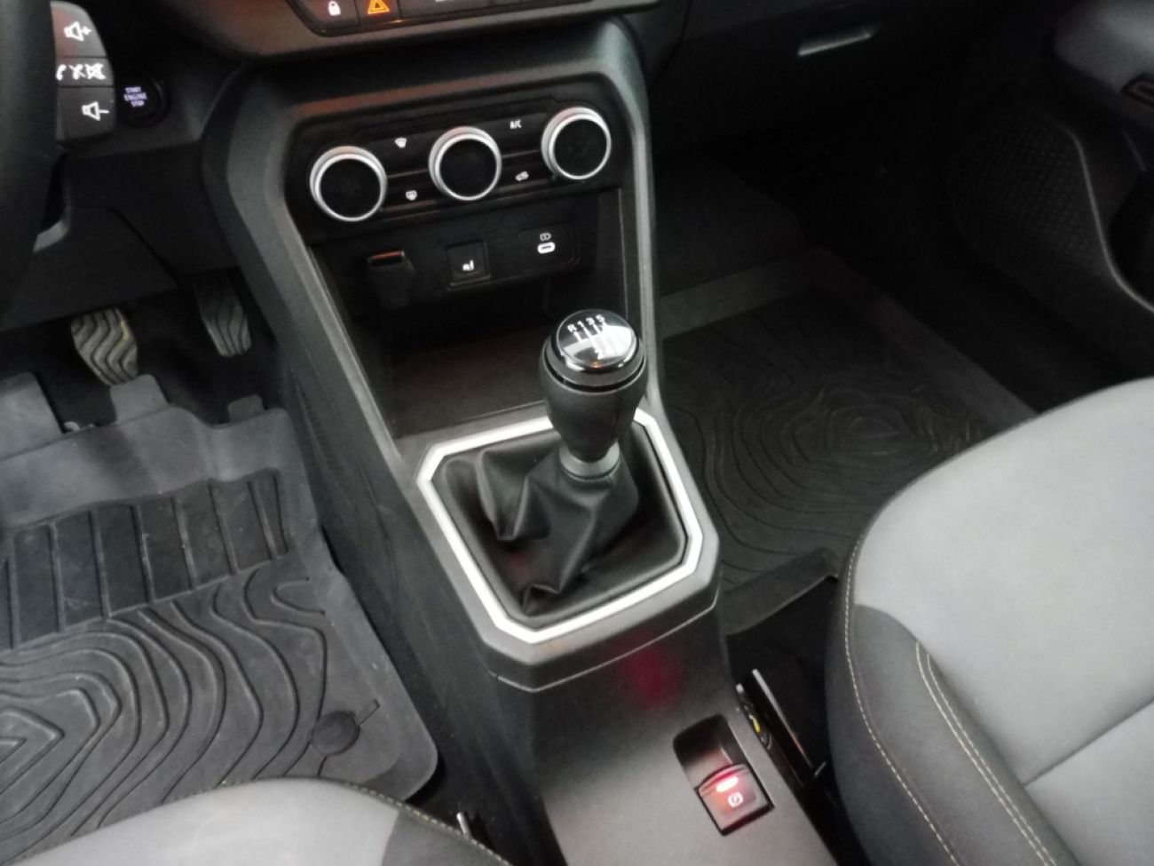 Mandataire Dacia Sandero 1.0 TCE 110CH STEPWAY EXTREME +